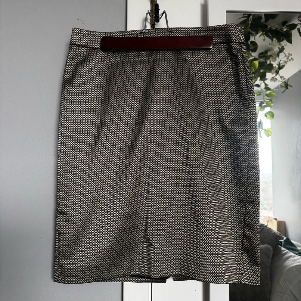Ann Taylor Black and Gold Midi Pencil Skirt